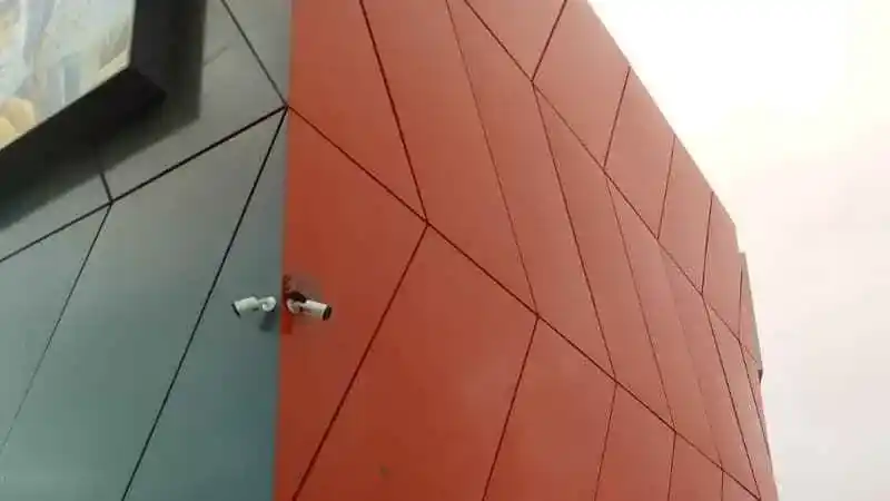 Kocaeli kurumsal bina gümüş antrasit renkli modern alüminyum kompozit cephe giydirme uygulamaları