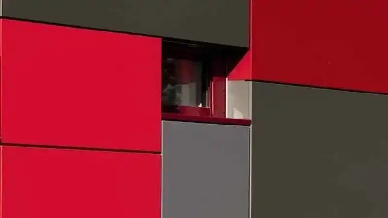 Kocaeli kurumsal bina gümüş antrasit renkli modern alüminyum kompozit cephe giydirme uygulamaları