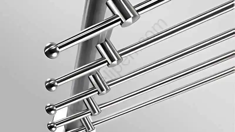 Kocaeli'de bir sitenin alüminyum küpeşte korkuluk sistemi.