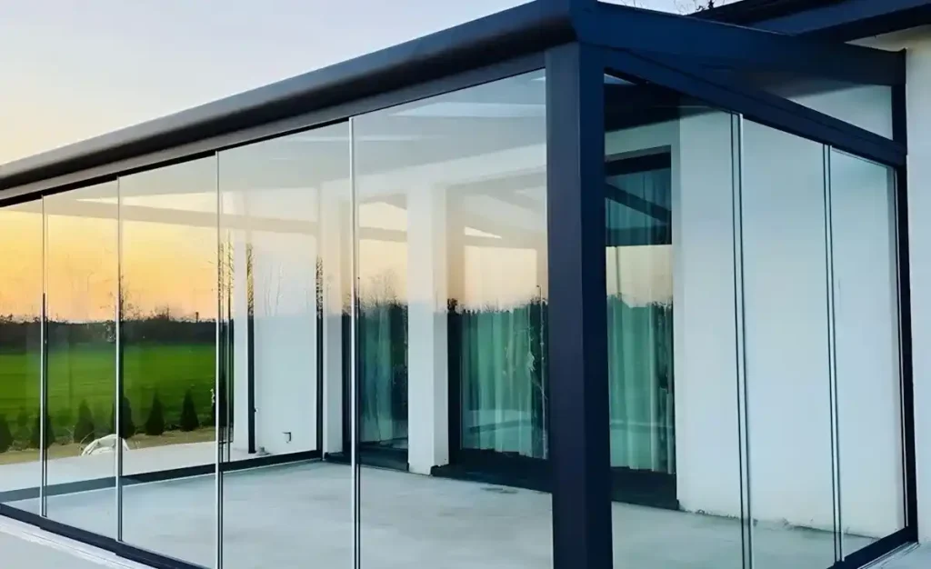 Villa için ısıcamlı, modern alüminyum profilli kış bahçesi ve cam tavanlar