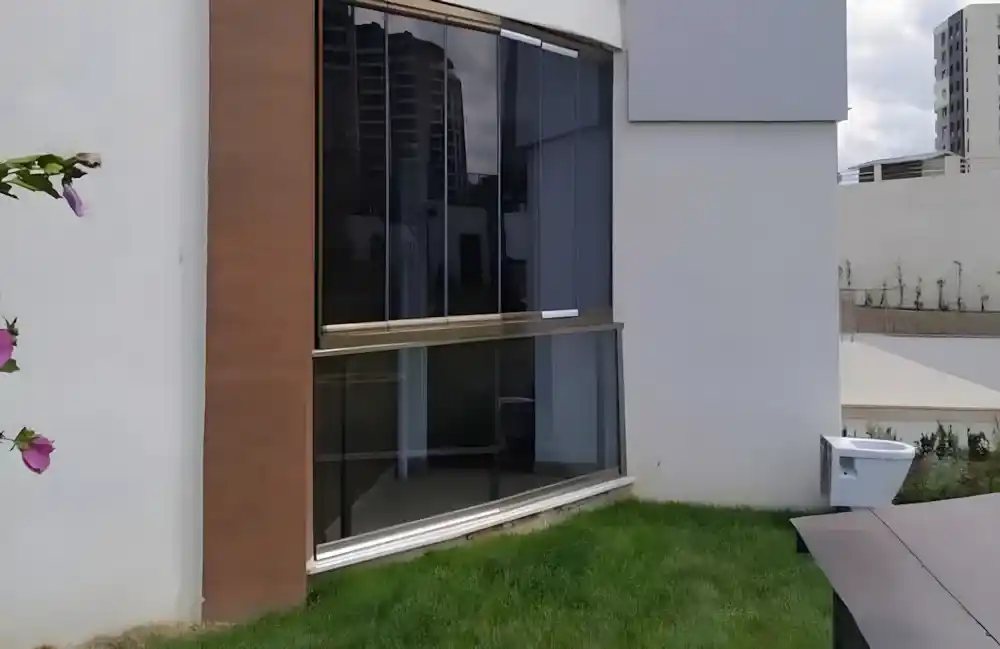 Tuana Evleri cam balkon montajı yapılan site görünümü