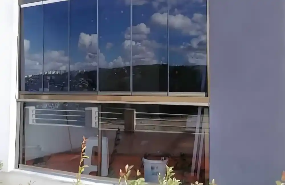 Tuana Evleri cam balkon montajı yapılan site görünümü