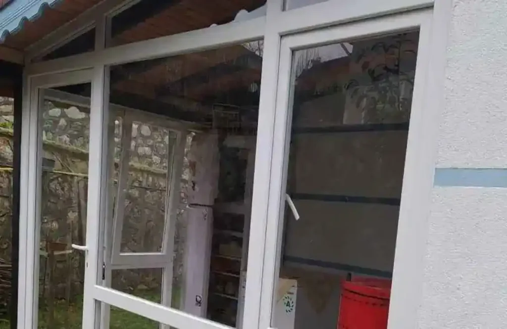 Kandıra PVC Pencere. Kandıra’da işletmeye özel Egepen PVC pencere ve kapı montajı