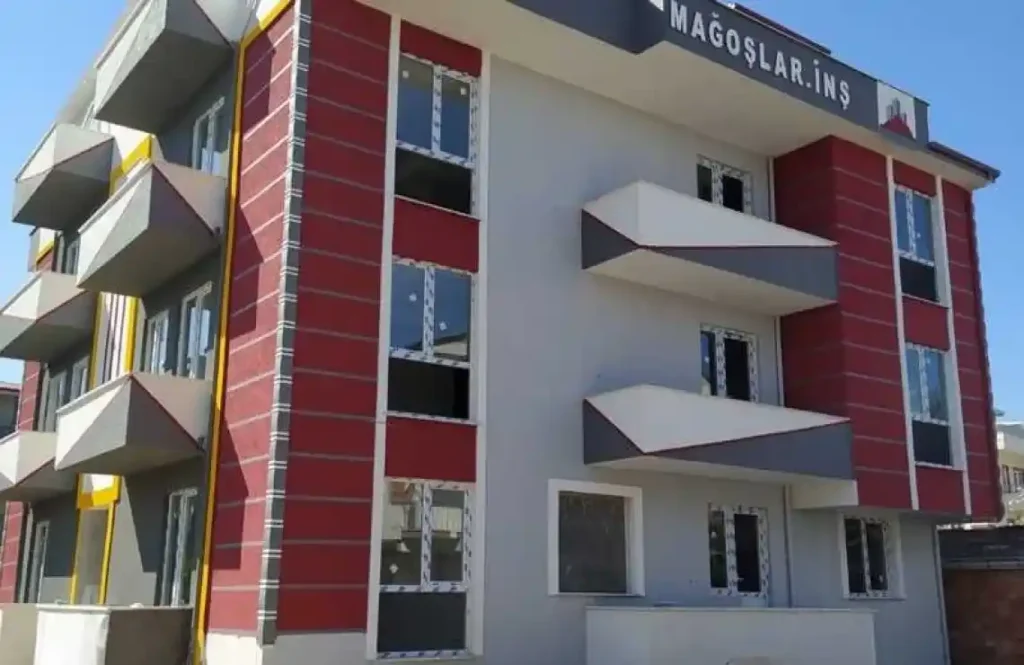 Kartepe PVC Kapı Egepen PVC kapı montajı yapılan konut görünümü