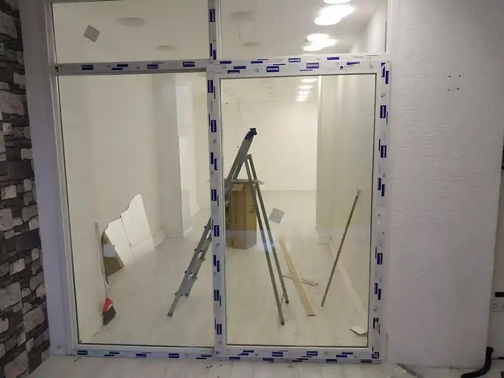 İzmit Cumhuriyet Parkı karşısındaki taksi durağında uygulanan İzmit Sürgülü Pimapen sistemi