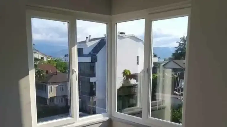 İzmit Seka Yanı’nda Egepen pencere ve kapı montajı yapılan konut görünümü  