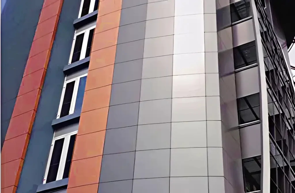 Alüminyum kompozit cephe giydirmenin yalıtım, prestij ve dayanıklılık avantajları