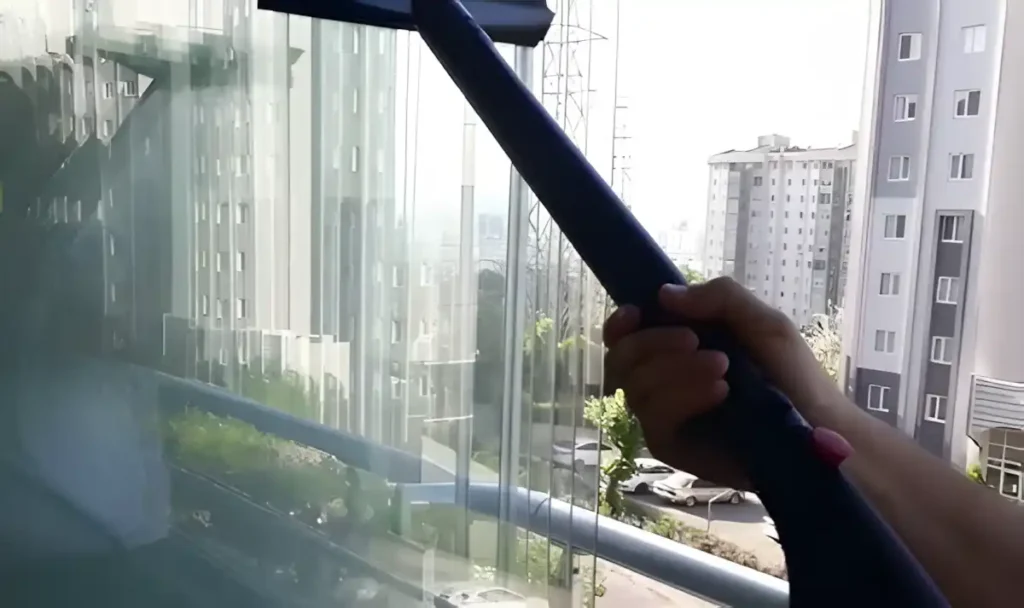 Katlanır Cam Balkon Temizliği ve Kışlık Bakımı