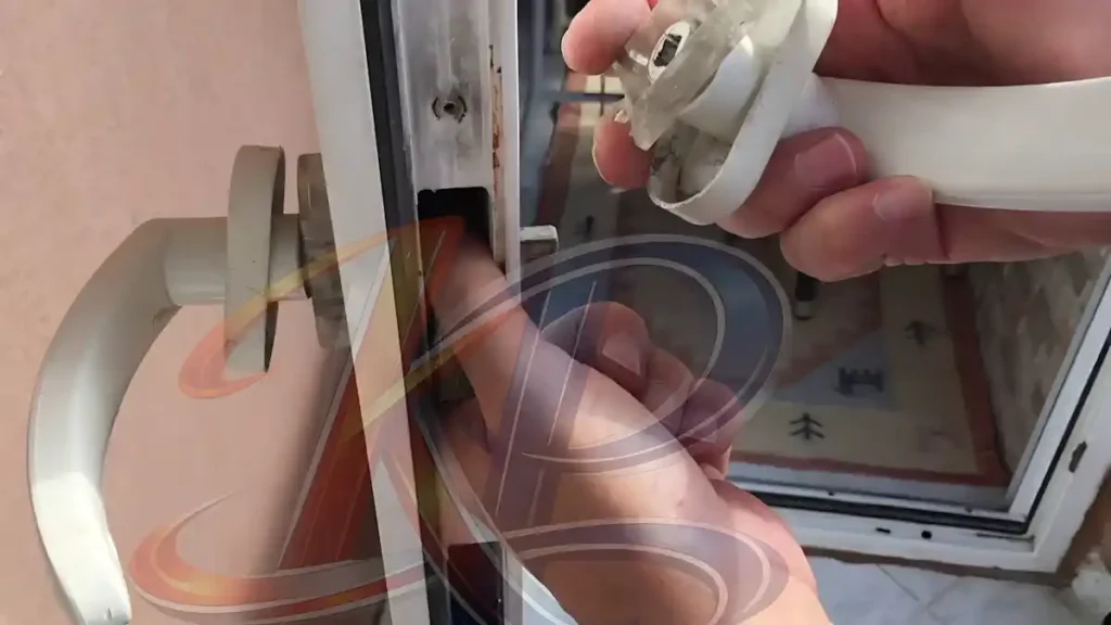 Kış Gecesi Kapanmayan Pencere Kabusuna Son